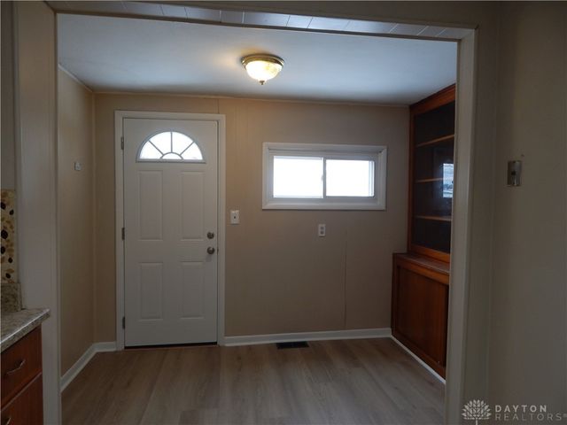 806 Carlisle Avenue, Dayton, OH 45410