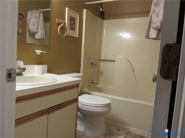 6157 Stronghold Dr, Mechanicsville, VA 23111