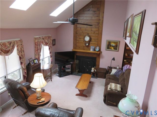 6157 Stronghold Dr, Mechanicsville, VA 23111