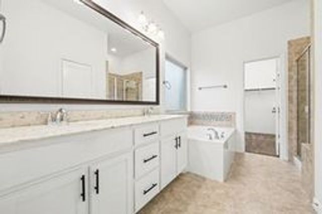 12913 Palancar Drive, Fort Worth, TX 76244