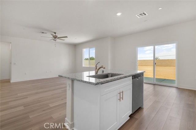 14896 Desert Lily, Apple Valley, CA 92307