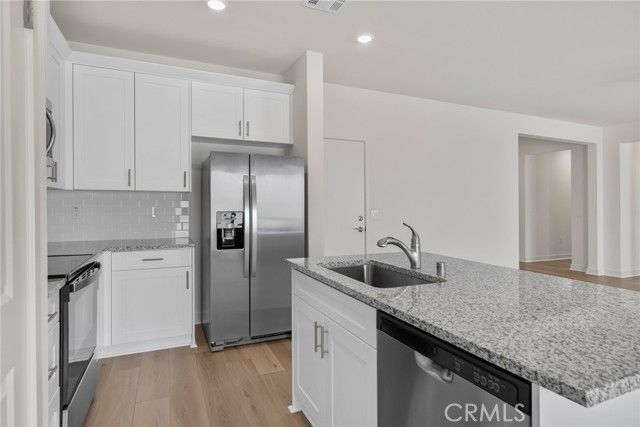 14896 Desert Lily, Apple Valley, CA 92307