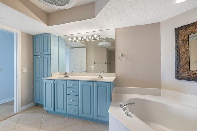 5049 N Highway A1a Ph1901, Fort Pierce, FL 34949