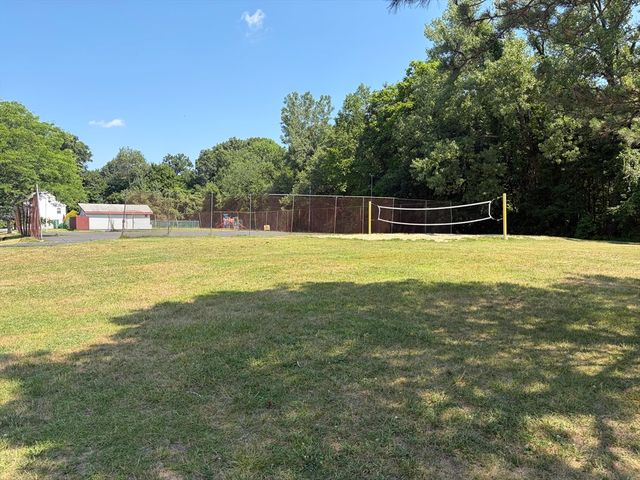 7 Weld Street 13, Framingham, MA 01702