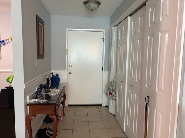 7 Weld Street 13, Framingham, MA 01702