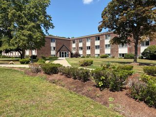 7 Weld Street 13, Framingham, MA 01702