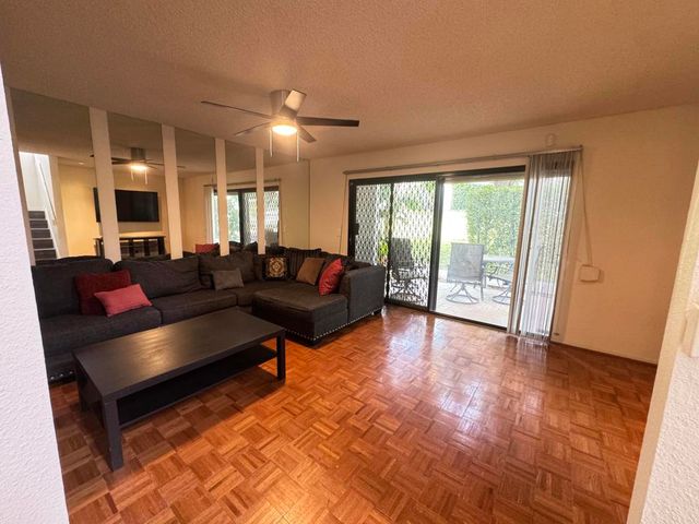 48728 Desert Flower Drive, Palm Desert, CA 92260