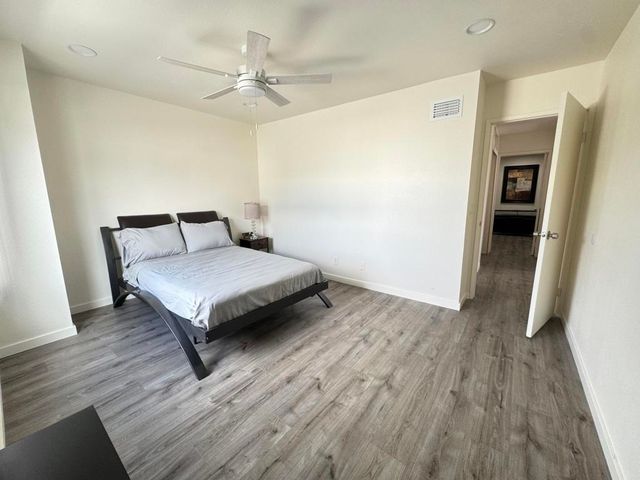 48728 Desert Flower Drive, Palm Desert, CA 92260