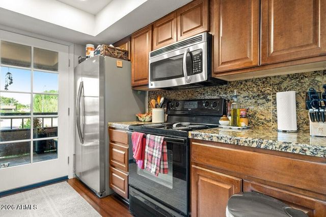 5998 N 78TH Street 210, Scottsdale, AZ 85250