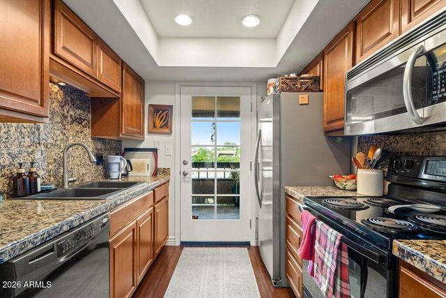 5998 N 78TH Street 210, Scottsdale, AZ 85250