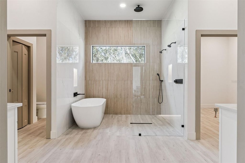 Image 23 of property listing at 1447 BIRD ROAD, Winter Springs, FL 32708