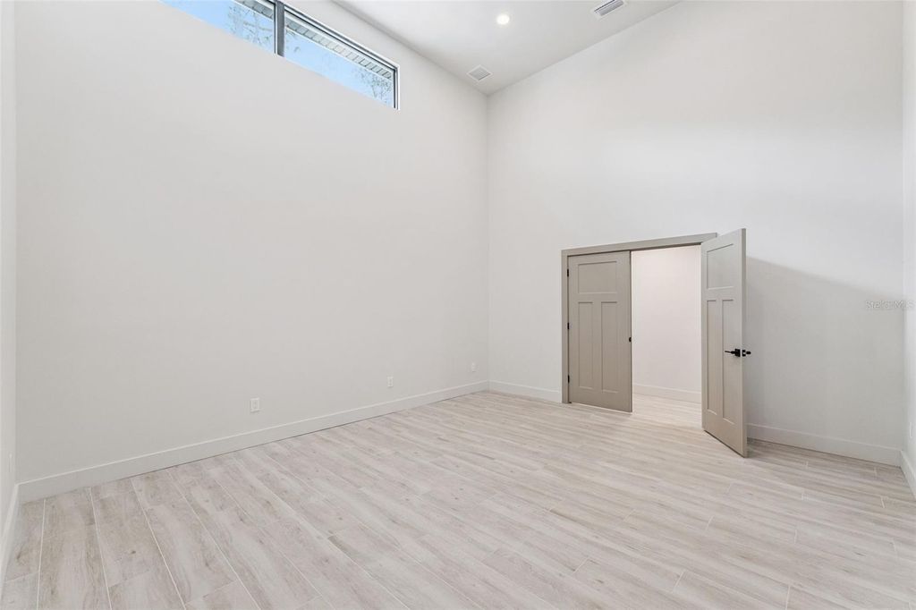 Image 40 of property listing at 1447 BIRD ROAD, Winter Springs, FL 32708