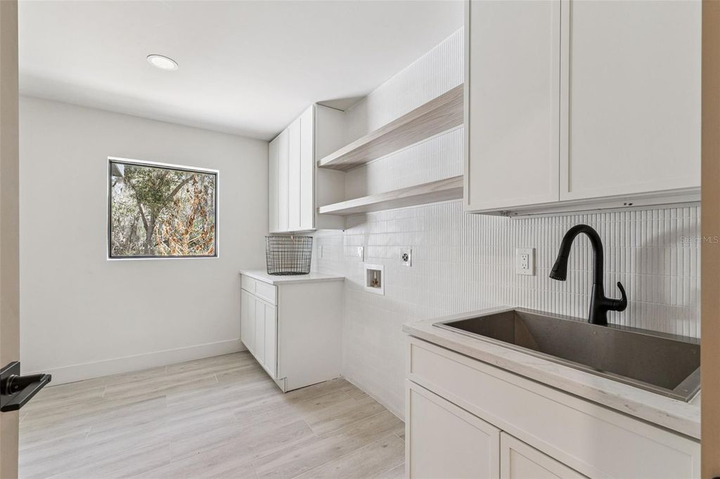 Image 42 of property listing at 1447 BIRD ROAD, Winter Springs, FL 32708