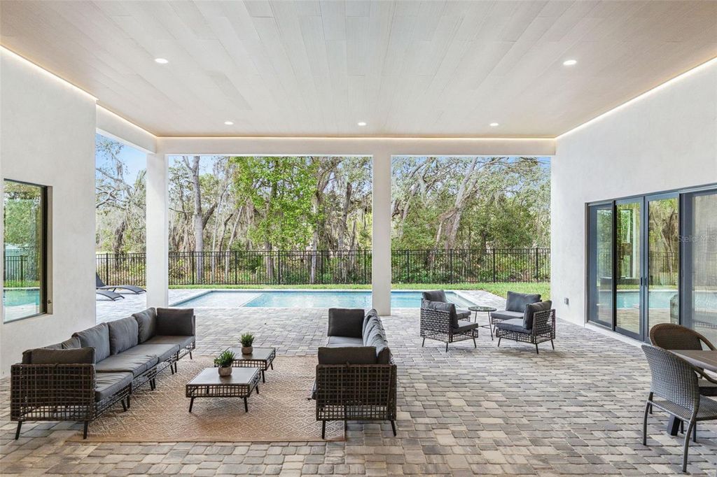 Image 47 of property listing at 1447 BIRD ROAD, Winter Springs, FL 32708