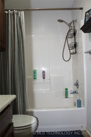 908 N 3rd, Calera, OK 74730