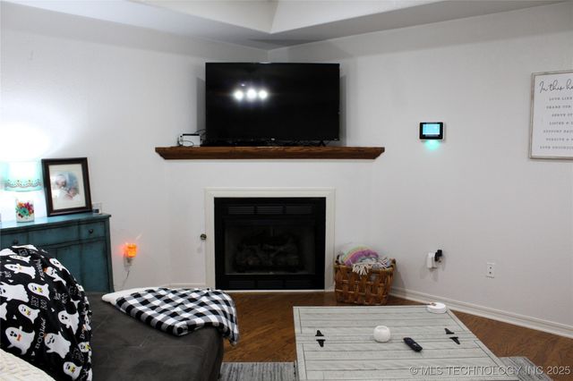 908 N 3rd, Calera, OK 74730