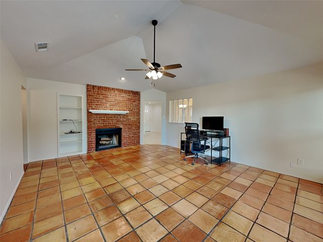 9382 Live Oak Lane, Fort Worth, TX 76179