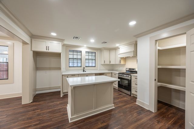 107 Vernon St, Thibodaux, LA 70301