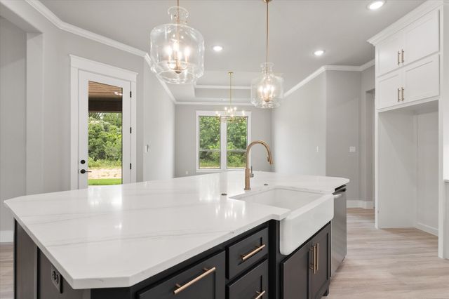 6610 Waggoner Way, Midlothian, TX 76065