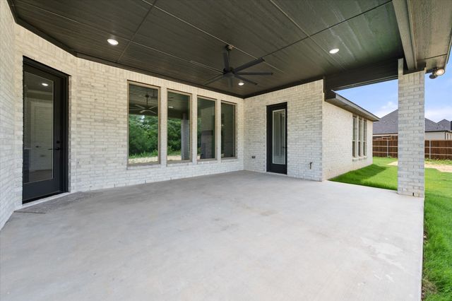 6610 Waggoner Way, Midlothian, TX 76065
