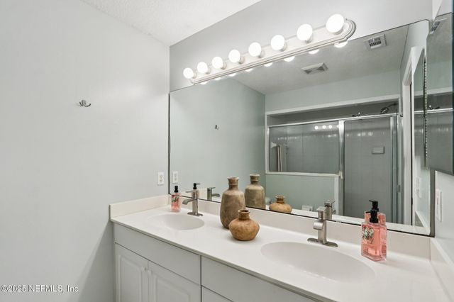 1412 1ST Street N 105, Jacksonville Beach, FL 32250