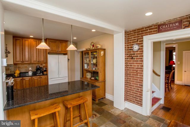 36 S CLINTON ST, Doylestown, PA 18901