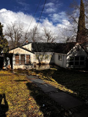 1549 Jackson Street, Red Bluff, CA 96080
