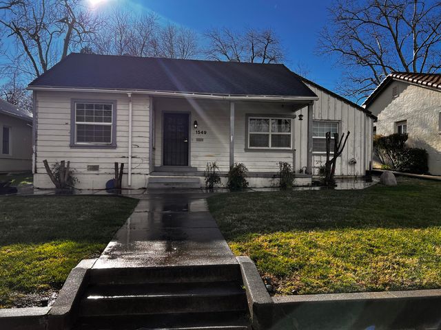 1549 Jackson Street, Red Bluff, CA 96080