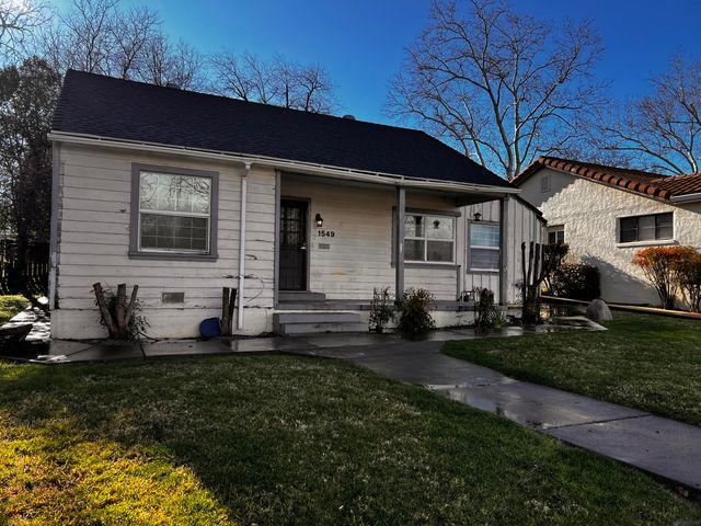 1549 Jackson Street, Red Bluff, CA 96080