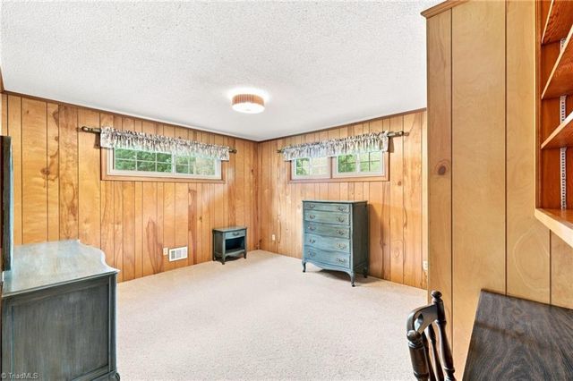 325 Spring Street, Yadkinville, NC 27055