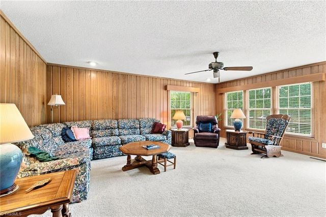 325 Spring Street, Yadkinville, NC 27055
