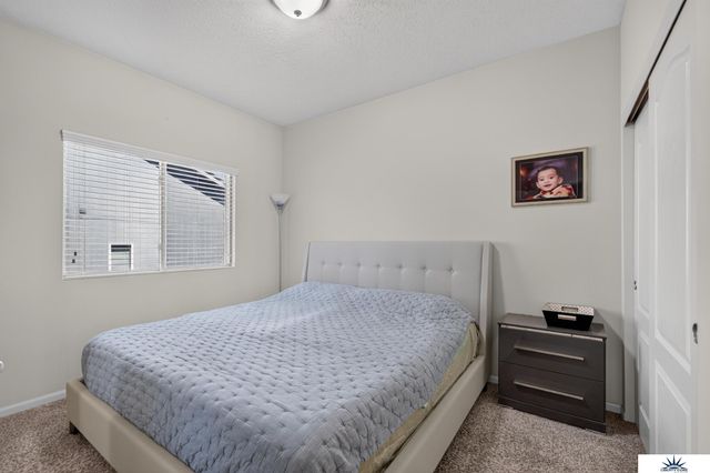 17591 Grand Avenue, Omaha, NE 68116