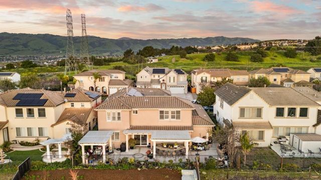 1553 Quiet Pond Lane, San Jose, CA 95138