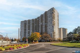 2100 Linwood Avenue 18N, Fort Lee, NJ 07024