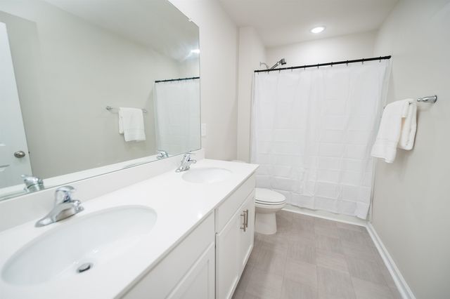 1208 Canter Place, Roebuck, SC 29376