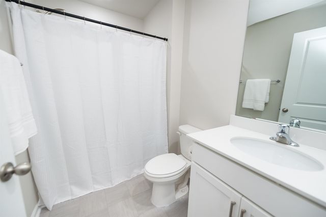 1208 Canter Place, Roebuck, SC 29376