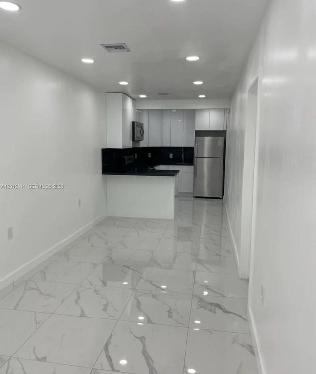 3161 NW 31st St 3161, Miami, FL 33142