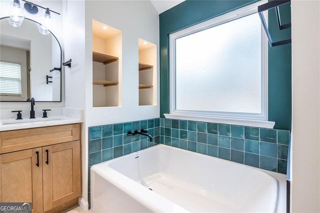 2846 Ashbury Heights Road, Decatur, GA 30030