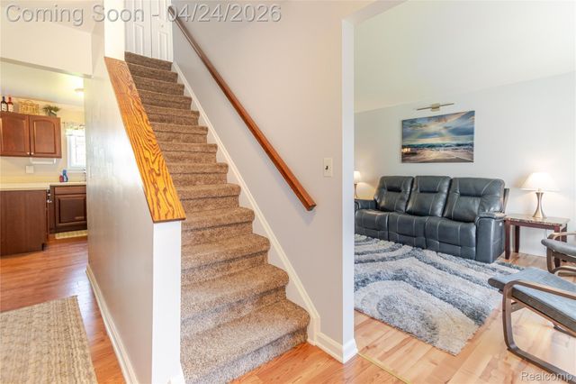 42320 Cherry Hill Road, Novi, MI 48375