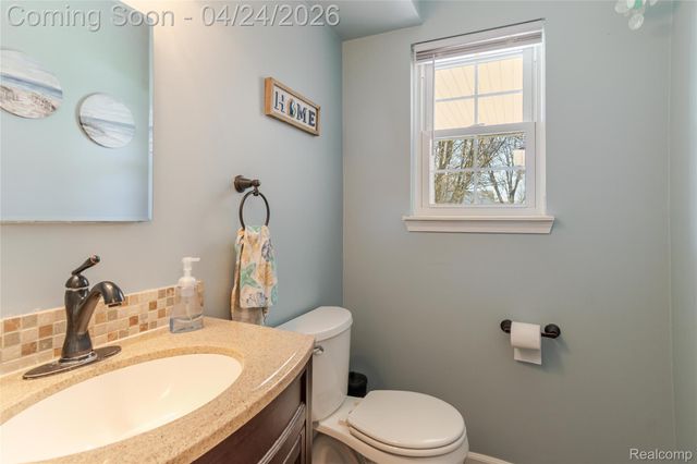 42320 Cherry Hill Road, Novi, MI 48375