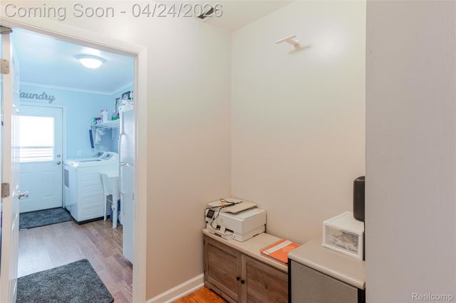 42320 Cherry Hill Road, Novi, MI 48375