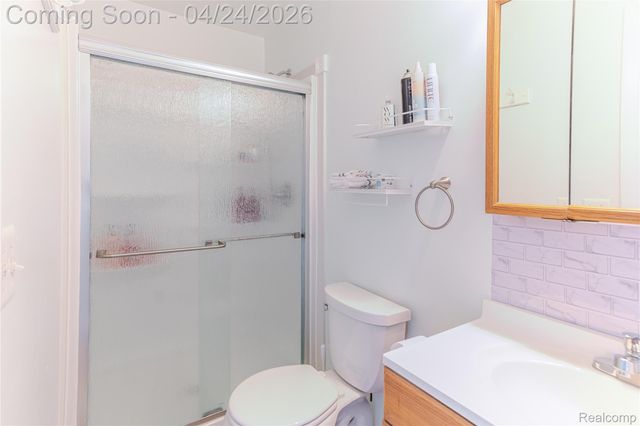 42320 Cherry Hill Road, Novi, MI 48375