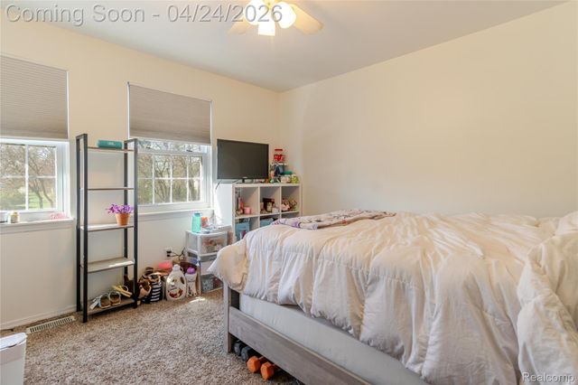 42320 Cherry Hill Road, Novi, MI 48375