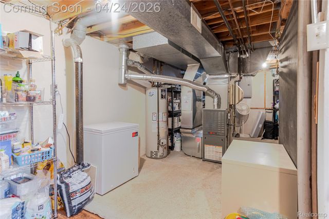 42320 Cherry Hill Road, Novi, MI 48375