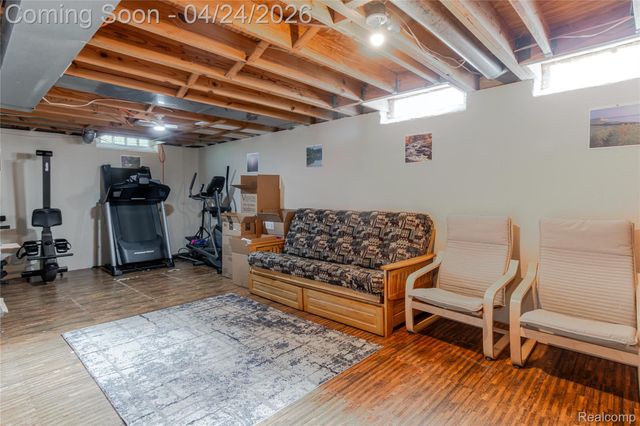 42320 Cherry Hill Road, Novi, MI 48375