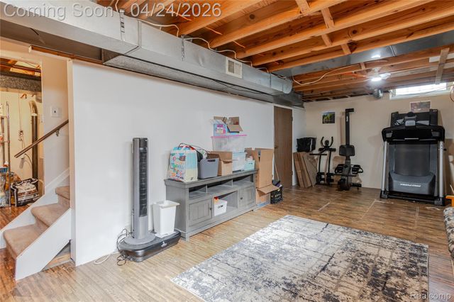 42320 Cherry Hill Road, Novi, MI 48375