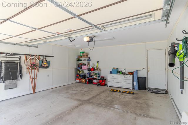 42320 Cherry Hill Road, Novi, MI 48375