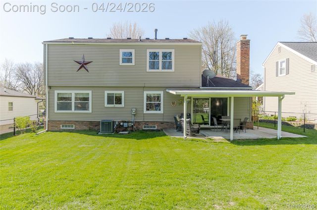 42320 Cherry Hill Road, Novi, MI 48375