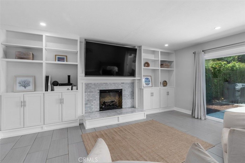 Image 18 of property listing at 4373 Birchwood, Seal Beach, CA 90740