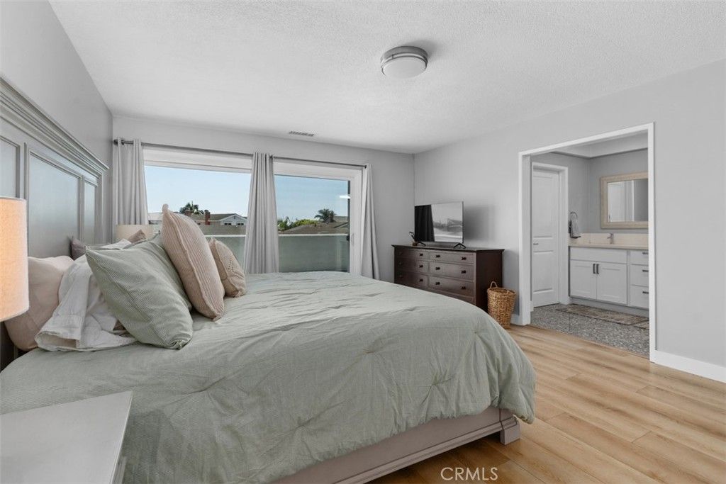 Image 24 of property listing at 4373 Birchwood, Seal Beach, CA 90740